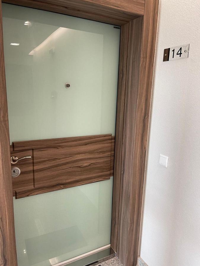 Panoramic Apartment In Varna With Underground Parking Exterior foto